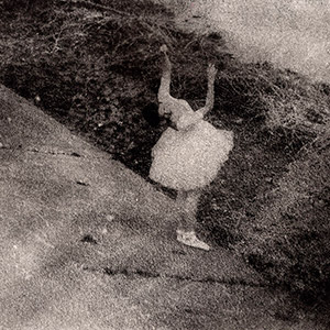 danseuse-varsovie-au-bord-de-l-eau-bromoil